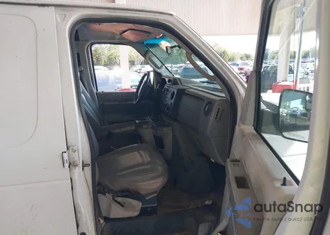 2013 Ford E-150 Commercial from USA, damaged, VIN 1FTNE1EW2DDA14135